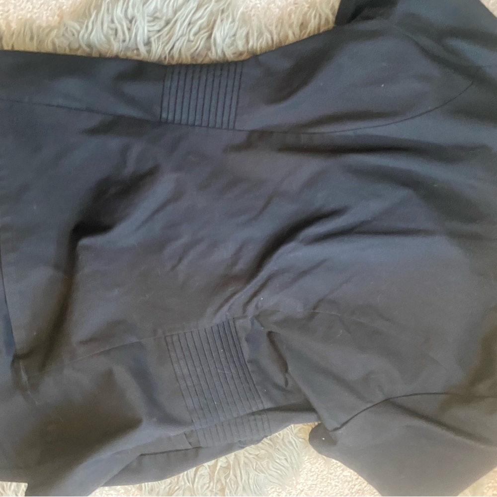 Jaanuu Black Scrub Set - Picture 4 of 8
